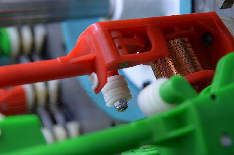 编织机断线停装置的制作方法